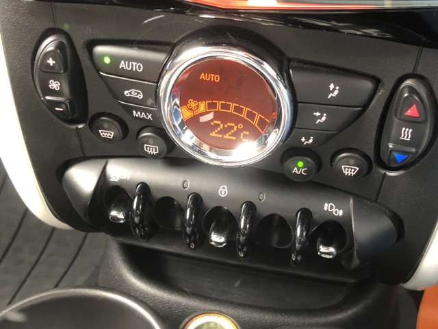 BMW MINI COOPER S CR 2014 Image 31