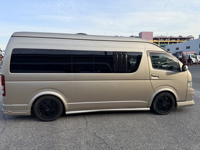 TOYOTA HIACE VAN 2WD 2011 Image 31