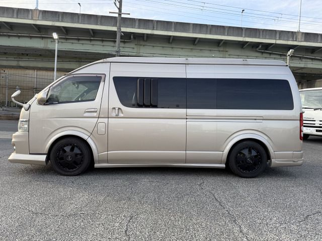 TOYOTA HIACE VAN 2WD 2011 Image 31