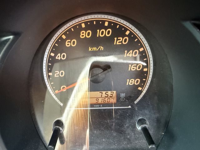 TOYOTA HIACE VAN 2WD 2011 Image 31