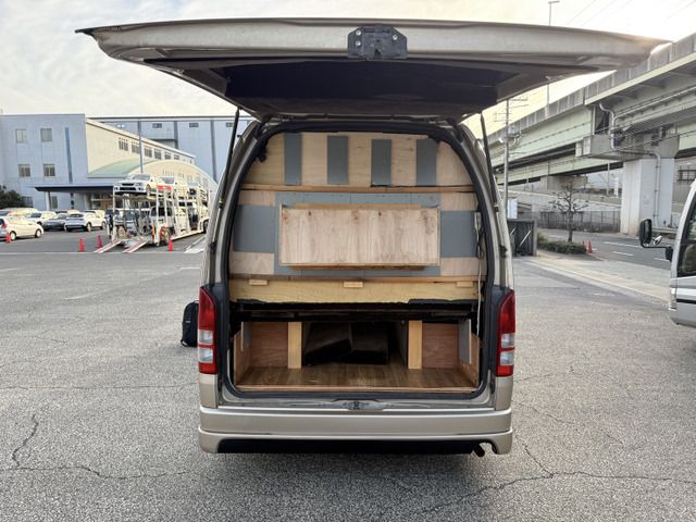 TOYOTA HIACE VAN 2WD 2011 Image 31