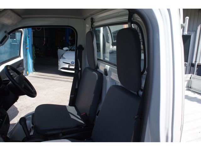 DAIHATSU HIJET TRUCK 2018 Image 31