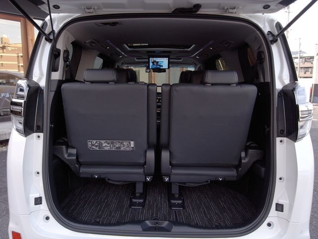 TOYOTA VELLFIRE 2020 Image 31