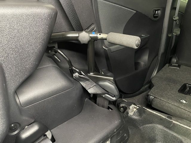 TOYOTA RACTIS 2014 Image 31