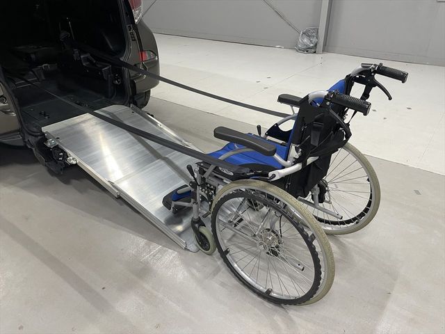 TOYOTA RACTIS 2014 Image 31