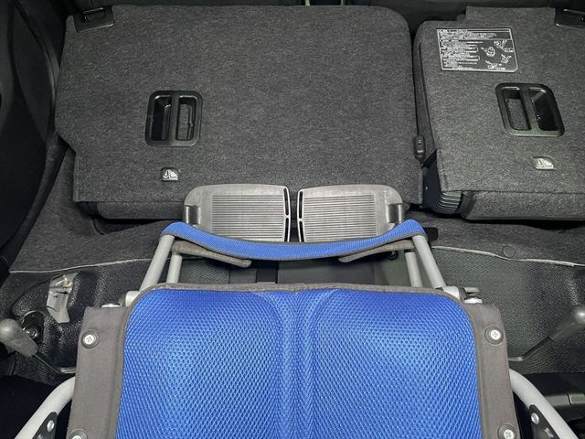 TOYOTA RACTIS 2014 Image 31