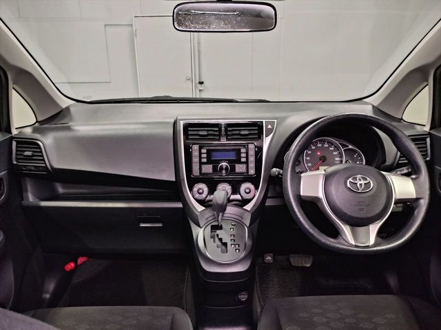 TOYOTA RACTIS 2014 Image 31