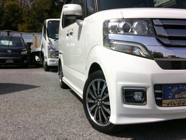 HONDA N BOX CUSTOM 2016 Image 31