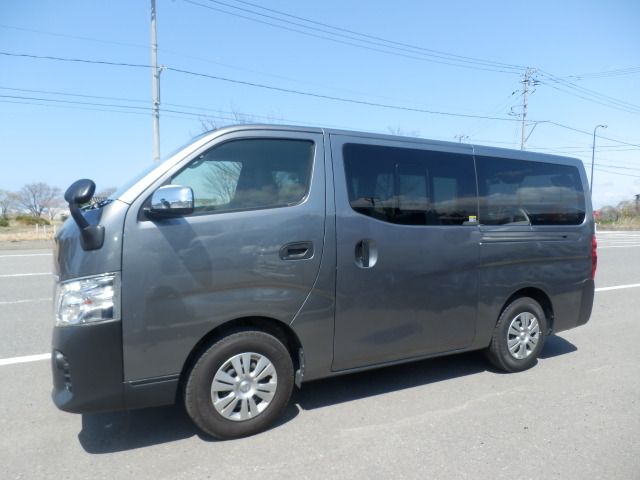 NISSAN NV350 CARAVAN 4WD 2020 Image 31