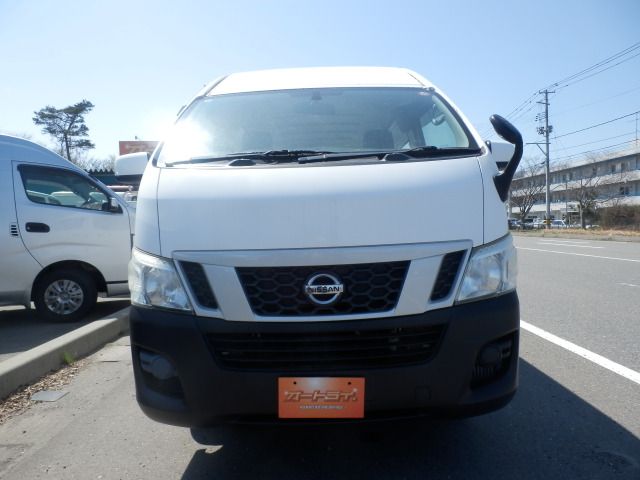 NISSAN NV350 CARAVAN 4WD 2014 Image 31