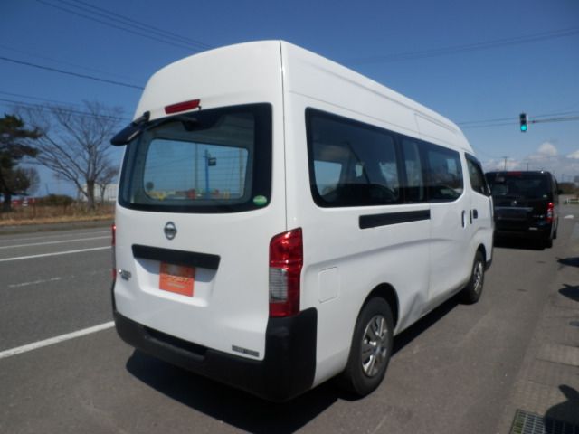 NISSAN NV350 CARAVAN 4WD 2014 Image 31