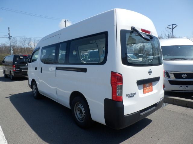 NISSAN NV350 CARAVAN 4WD 2014 Image 31