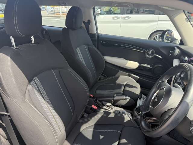 BMW MINI COOPER S 2016 Image 31