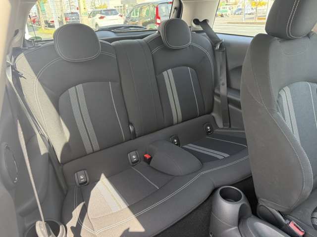 BMW MINI COOPER S 2016 Image 31