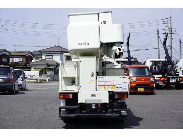 HINO DUTRO 2017 Image 31