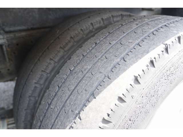 HINO DUTRO 2017 Image 31