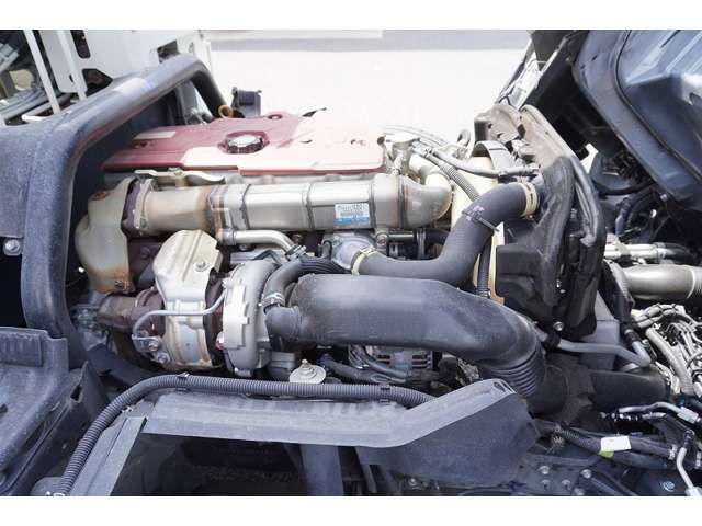 HINO DUTRO 2017 Image 31