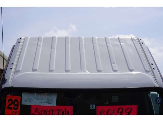 HINO DUTRO 2017 Image 31