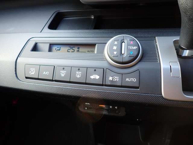 HONDA FREED 2013 Image 31