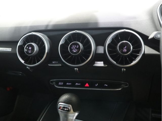 AUDI TT COUPE 2022 Image 31