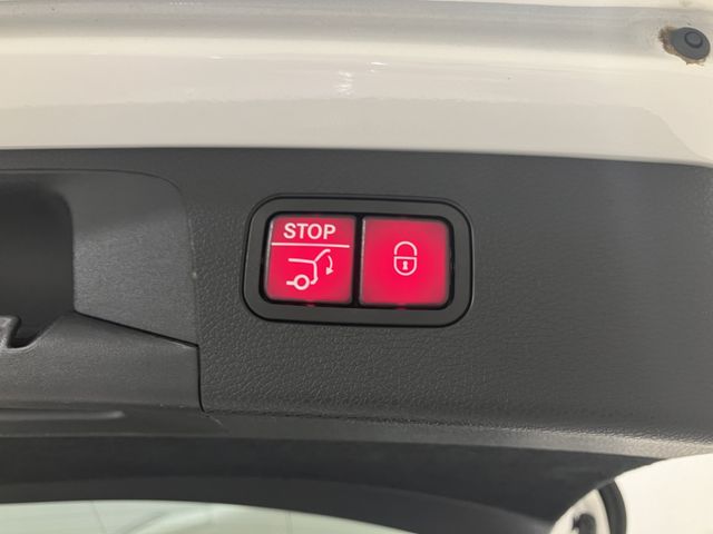 MERCEDES BENZ E CLAS 2020 Image 31