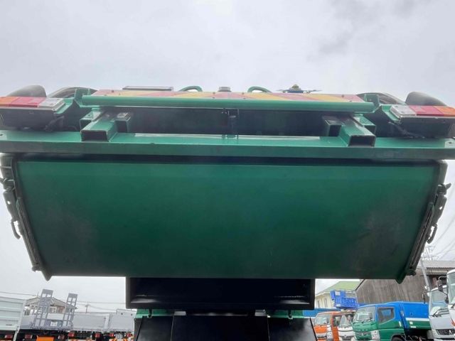 MITSUBISHI CANTER 2018 Image 31