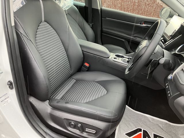 TOYOTA CAMRY HYBRID 2022 Image 31
