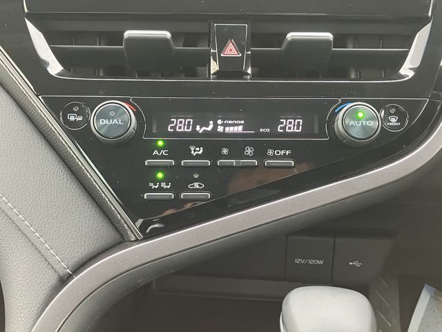 TOYOTA CAMRY HYBRID 2022 Image 31