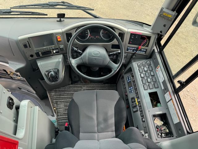 ISUZU GALA 2012 Image 31