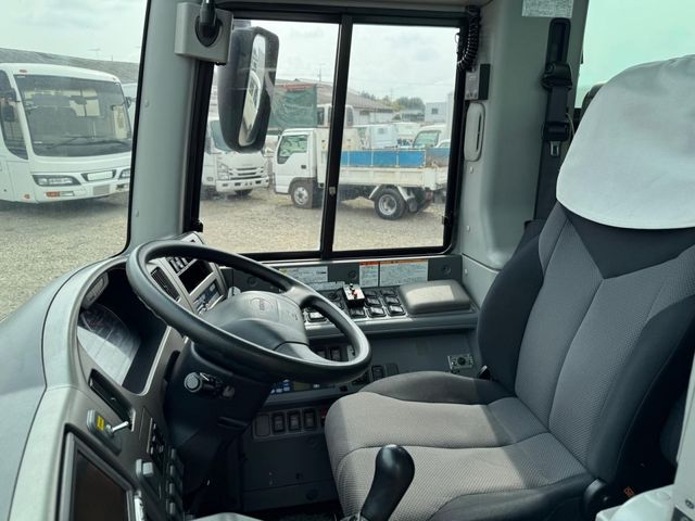 ISUZU GALA 2014 Image 31