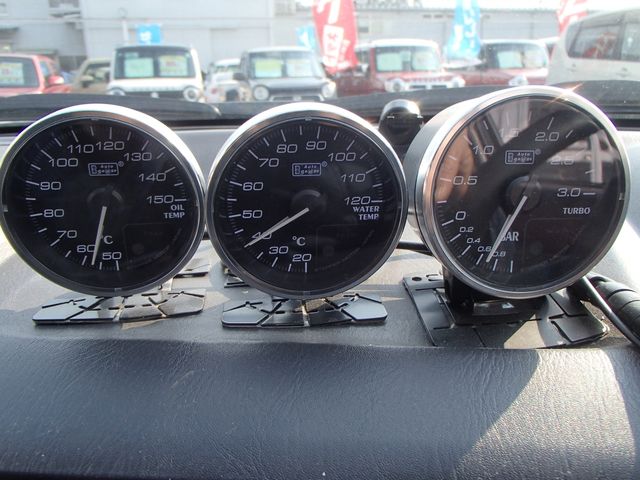 NISSAN SKYLINE 1999 Image 31