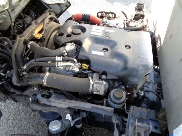 ISUZU  2013 Image 31