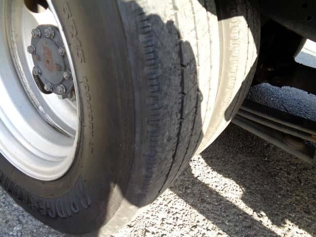 ISUZU  2013 Image 31