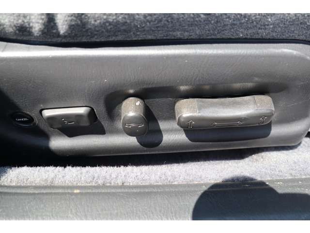 NISSAN GLORIA HARDTOP 1995 Image 31