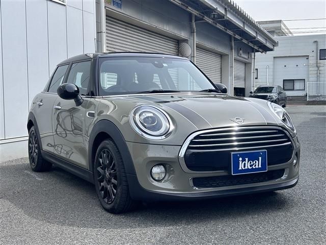 BMW MINI COOPER 5DOOR 2018 Image 31