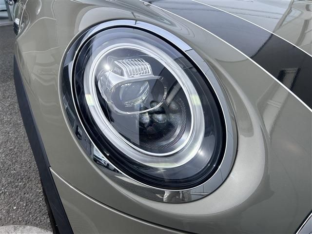 BMW MINI COOPER 5DOOR 2018 Image 31