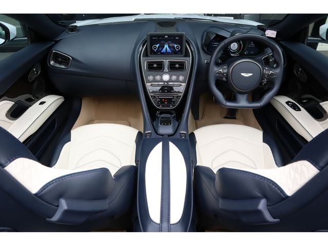 ASTON MARTIN ASTON MARTIN 2020 Image 31