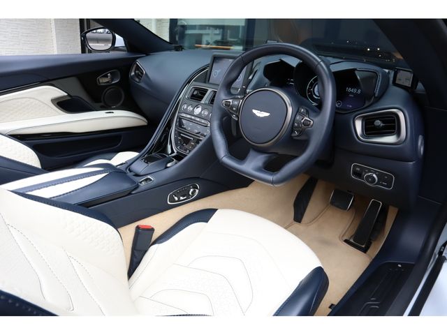 ASTON MARTIN ASTON MARTIN 2020 Image 31