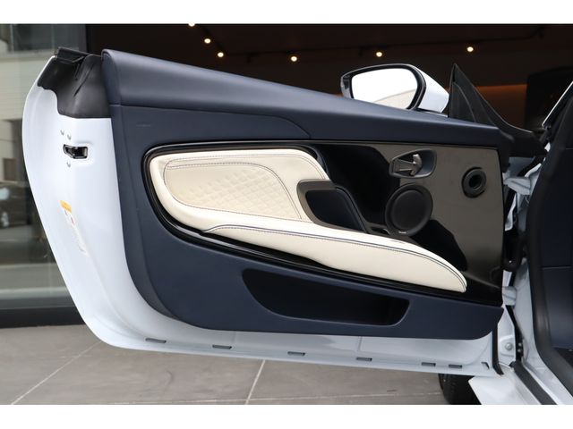 ASTON MARTIN ASTON MARTIN 2020 Image 31