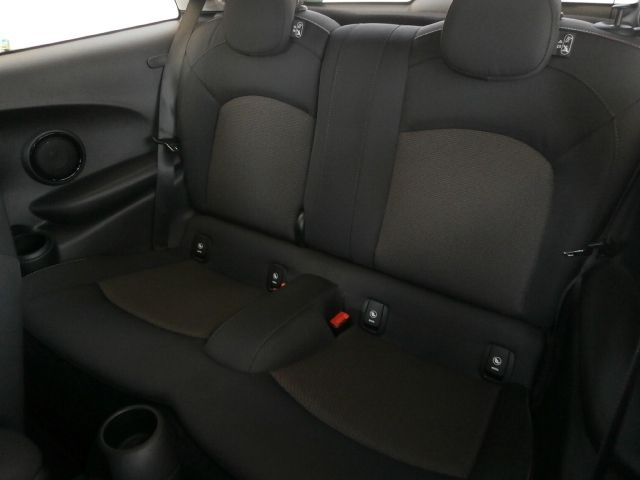 BMW MINI COOPER 2018 Image 31