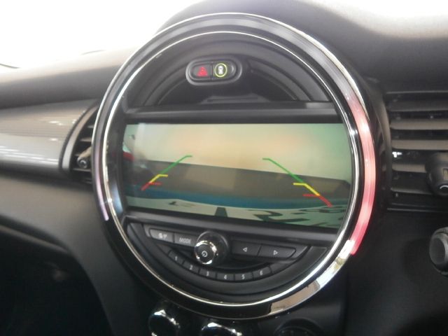 BMW MINI COOPER 2018 Image 31