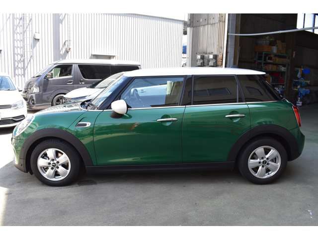 BMW MINI COOPER D 5DOOR 2021 Image 31