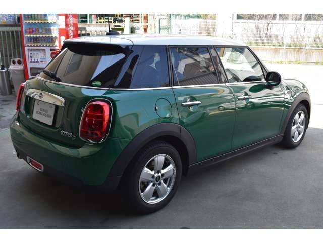 BMW MINI COOPER D 5DOOR 2021 Image 31