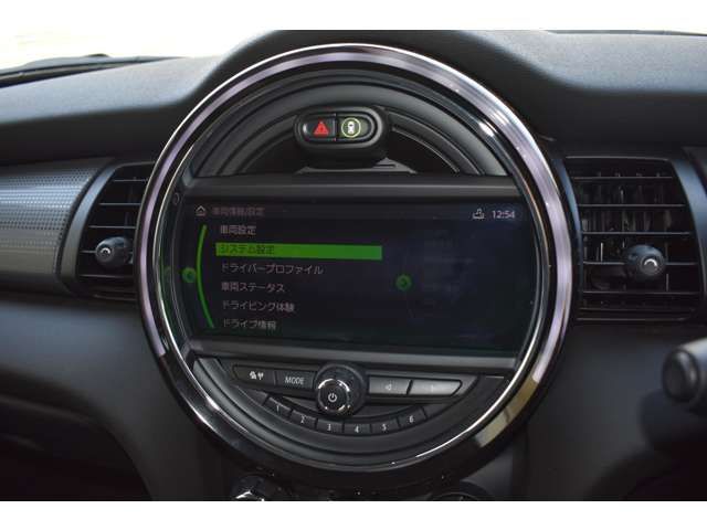 BMW MINI COOPER D 5DOOR 2021 Image 31