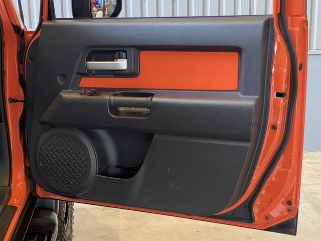 TOYOTA FJ CRUISER 4WD 2013 Image 31