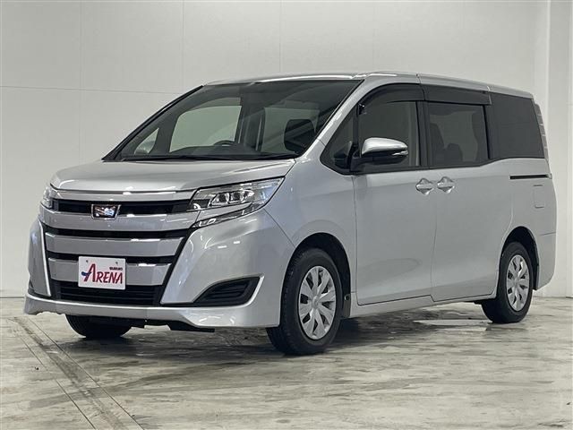 TOYOTA NOAH 4WD 2017 Image 31