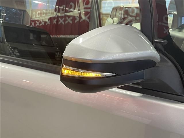 TOYOTA NOAH 4WD 2017 Image 31