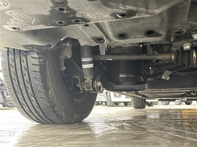 TOYOTA NOAH 4WD 2017 Image 31