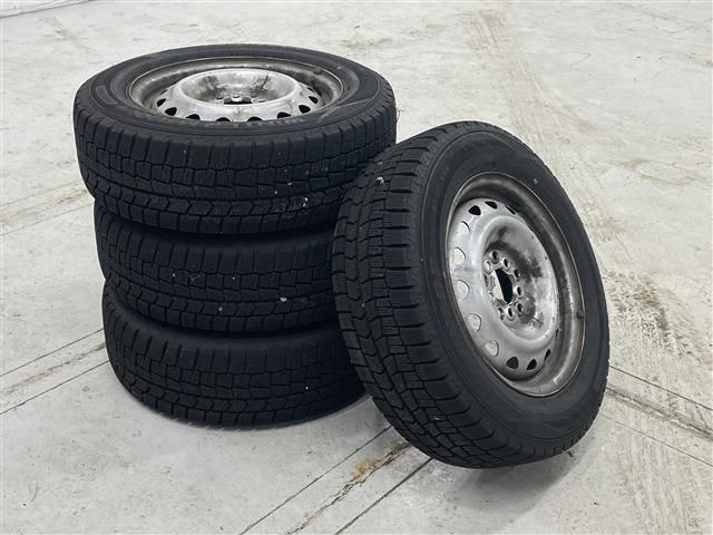 TOYOTA NOAH 4WD 2017 Image 31