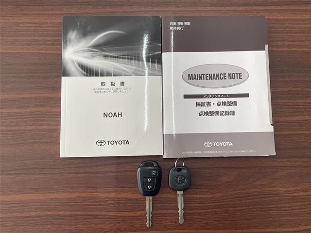 TOYOTA NOAH 4WD 2017 Image 31